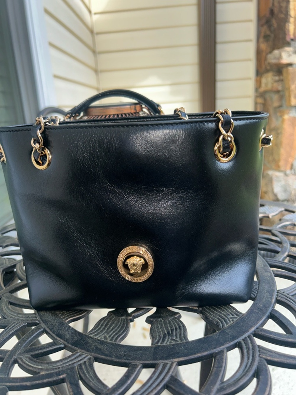 🎉Versace Black Leather Shoulder Bag with Gold Medusa Medallion